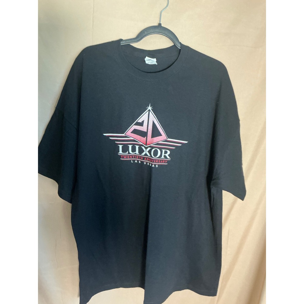 Luxor Graphic T-Shirt Mens 2X Black Excellent 20th Anniversary Las Vegas Tee